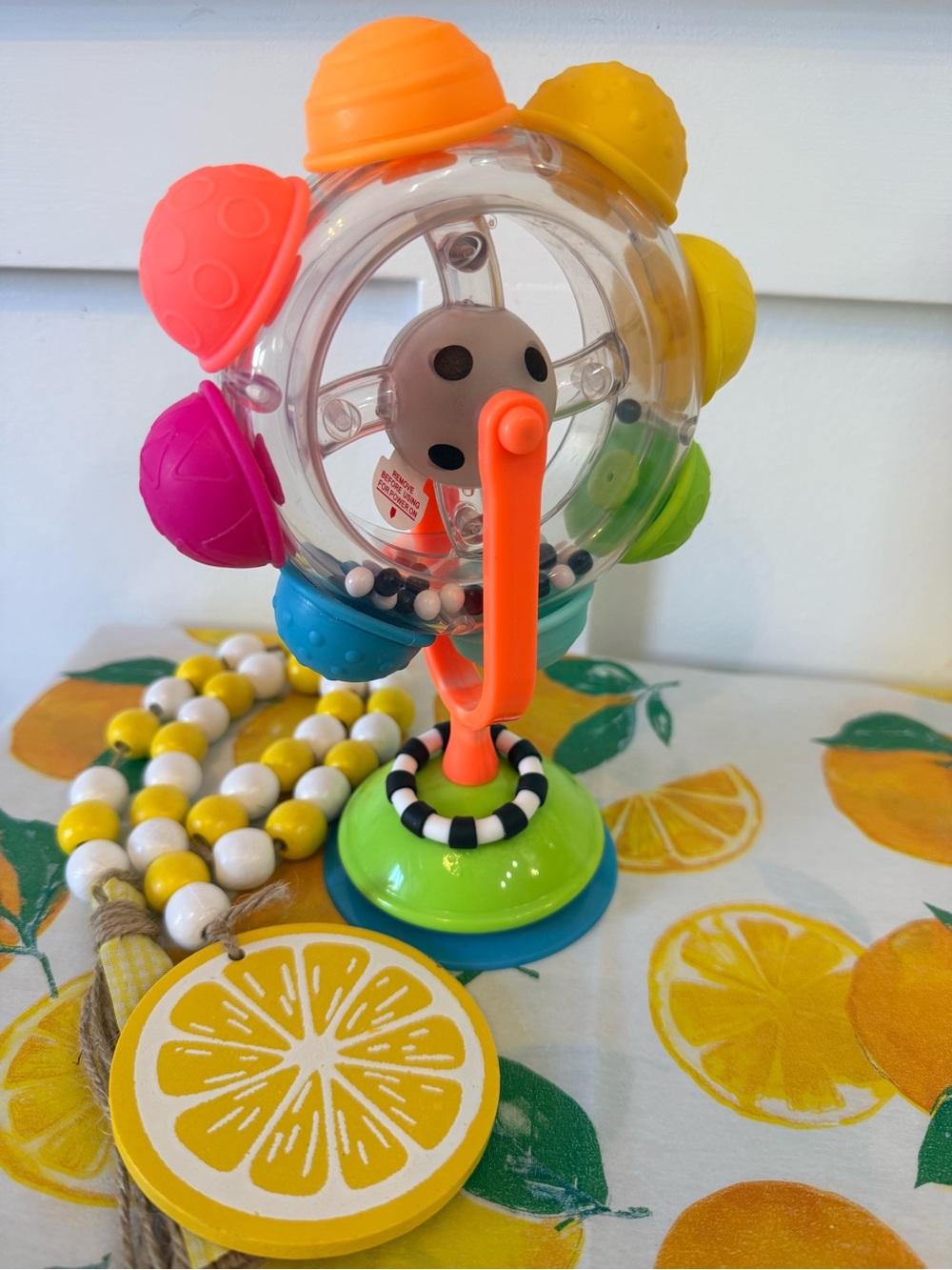 10/$25 • Sassy Light-Up Rainbow Reel Tray Toy